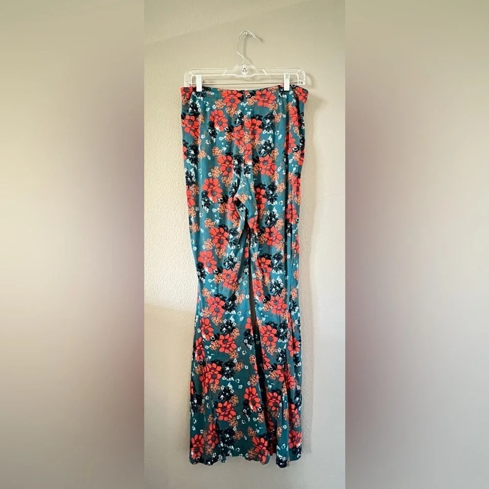 Free People Can’t Take My Eyes Off You Floral Flare Pants